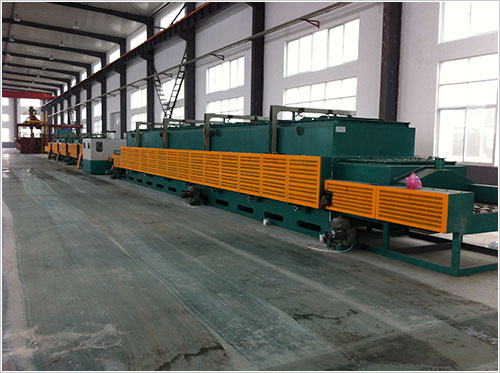 Continuous track shoe quenching heat treatment production line